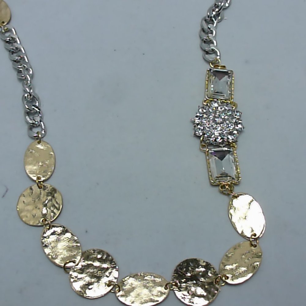 Gold and Silver Two-Tone Coin Fashion Pendant Necklace NWOT $84 retail - Picture 5 of 8